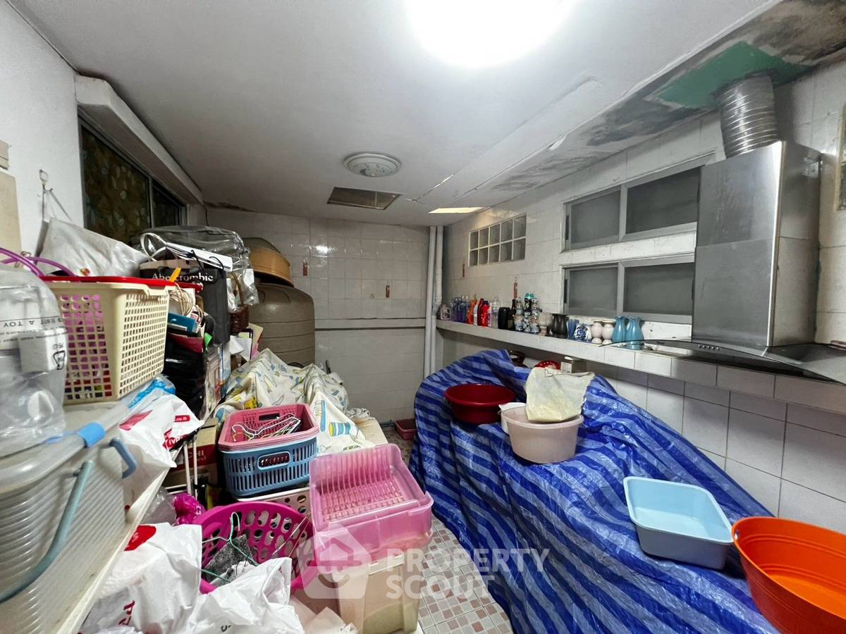 picture 5-BR Townhouse in Lat Yao (ID 3326877) - 14/36