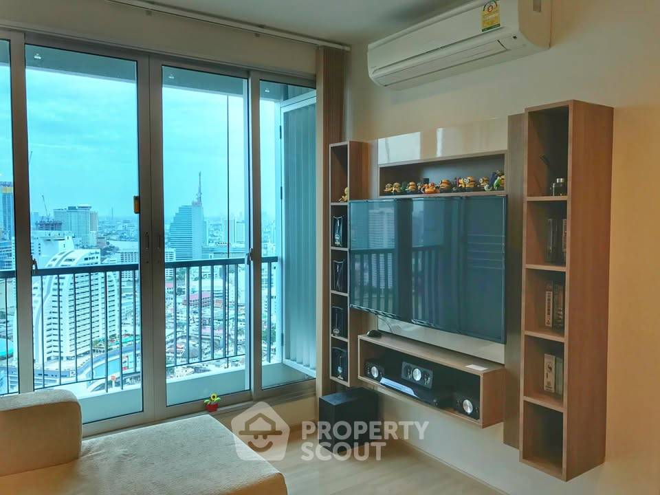 รูป คอนโด 1-ห้องนอน ที่ ริธึ่ม สาทร ใกล้ BTS สะพานตากสิน (ID 3326956) - รูปที่ 3/10