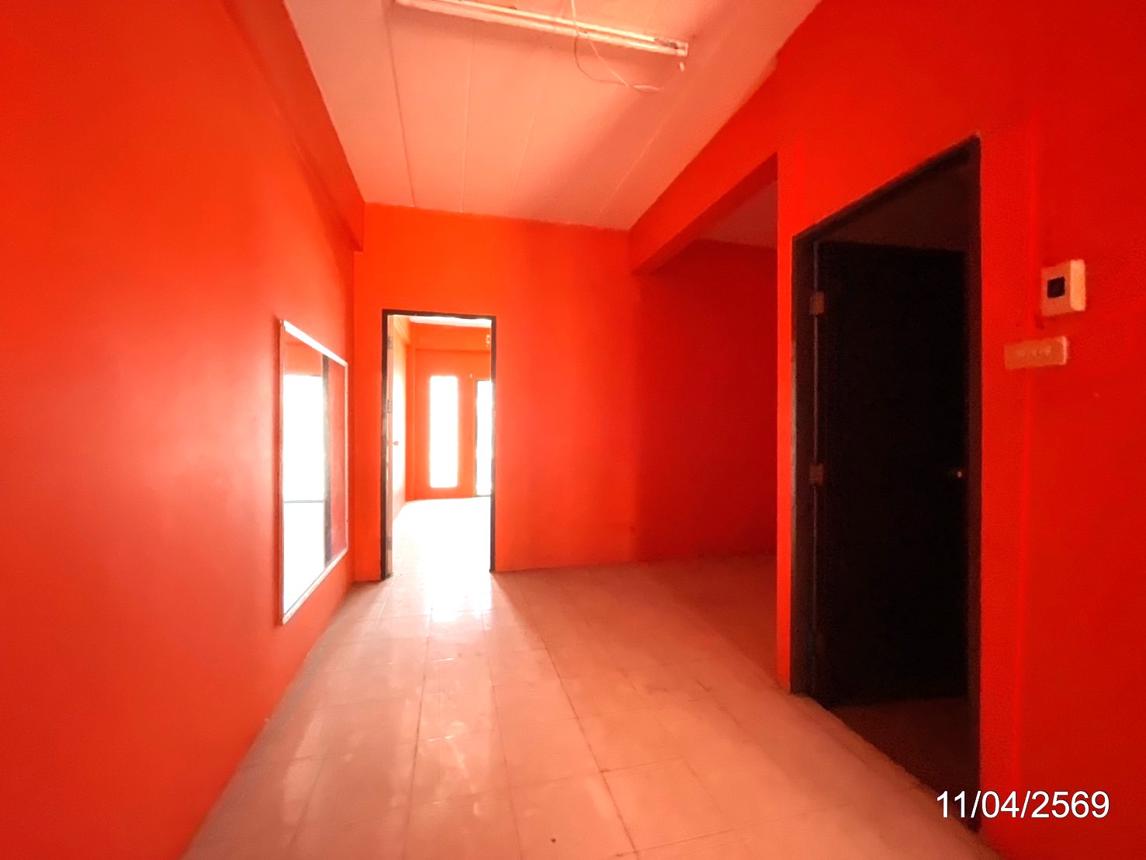 picture SHOP HOUSE 17.6 Sq.w. Muang Chon Buri Chonburi for 2.2M - 24/41