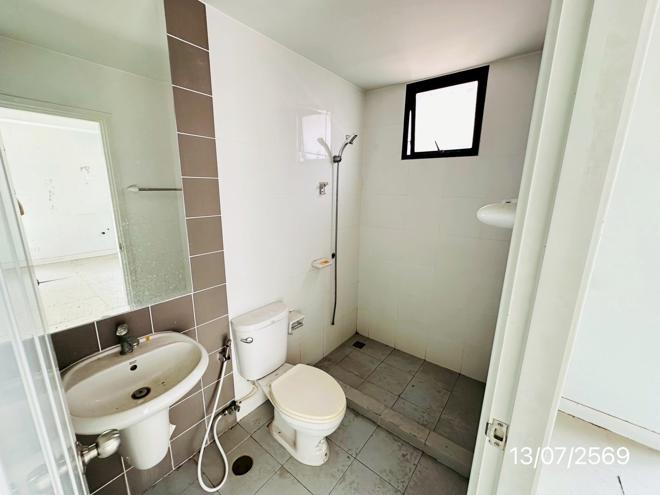 picture TOWN HOUSE 28.5 Sq.w. Bang Plee Samut Prakarn for 2.3M - 5/23