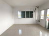 listing thumbnail image 37