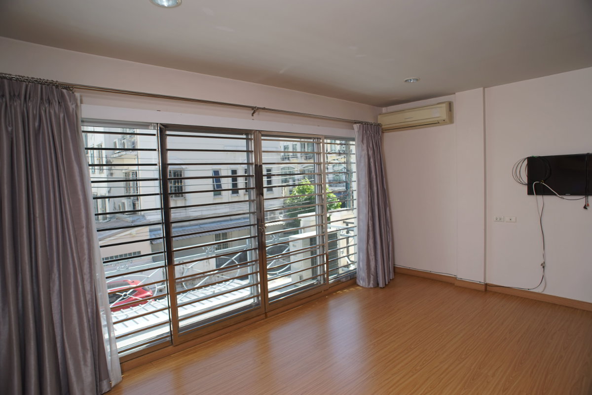 รูป ขายถูก บ้านกลางเมือง เดอะ รอยัล โมนาโค ศรีนครินทร์24 - รูปที่ 15/31