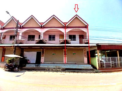 ขายอาคารพาณิชย์ : อาคารพาณิชย์ 24 ตร.วา ห้างฉัตร ลำปาง 1.6M