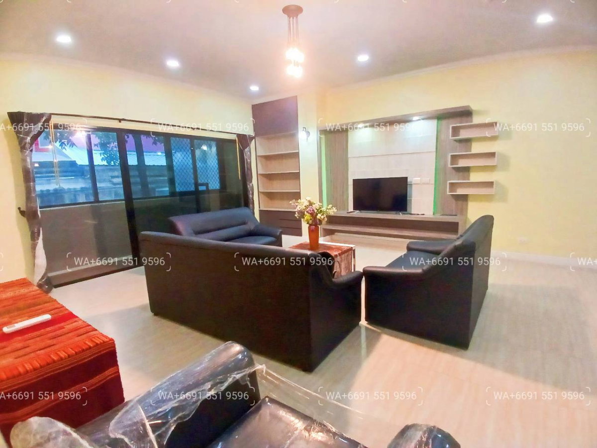 Big Pets🐶Newly Renovated 💚Corner unit🐶Pet-Friendly Condo for Rent Sukhumvit 24🔰Free Shuttle to BTS Phromphong🔰Full facilities🔰WA+66915519596
