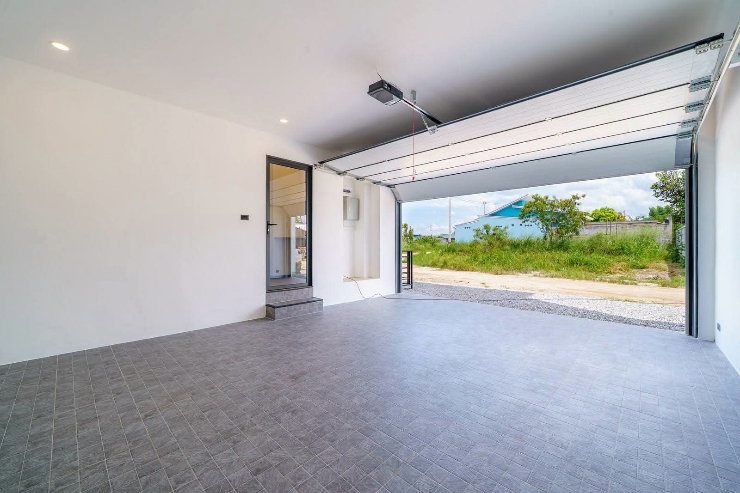 รูป ขายบ้านเดี่ยว 2 ชั้น 4 ห้องนอนพร้อมสระว่ายน้ำ มาบประชัน พัทยา
9,600,000.-
 - รูปที่ 23/37