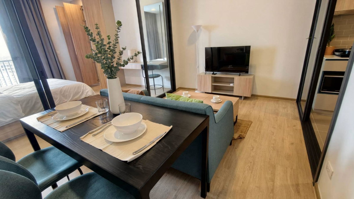 picture Brand-new unit never been occupied - 2/17