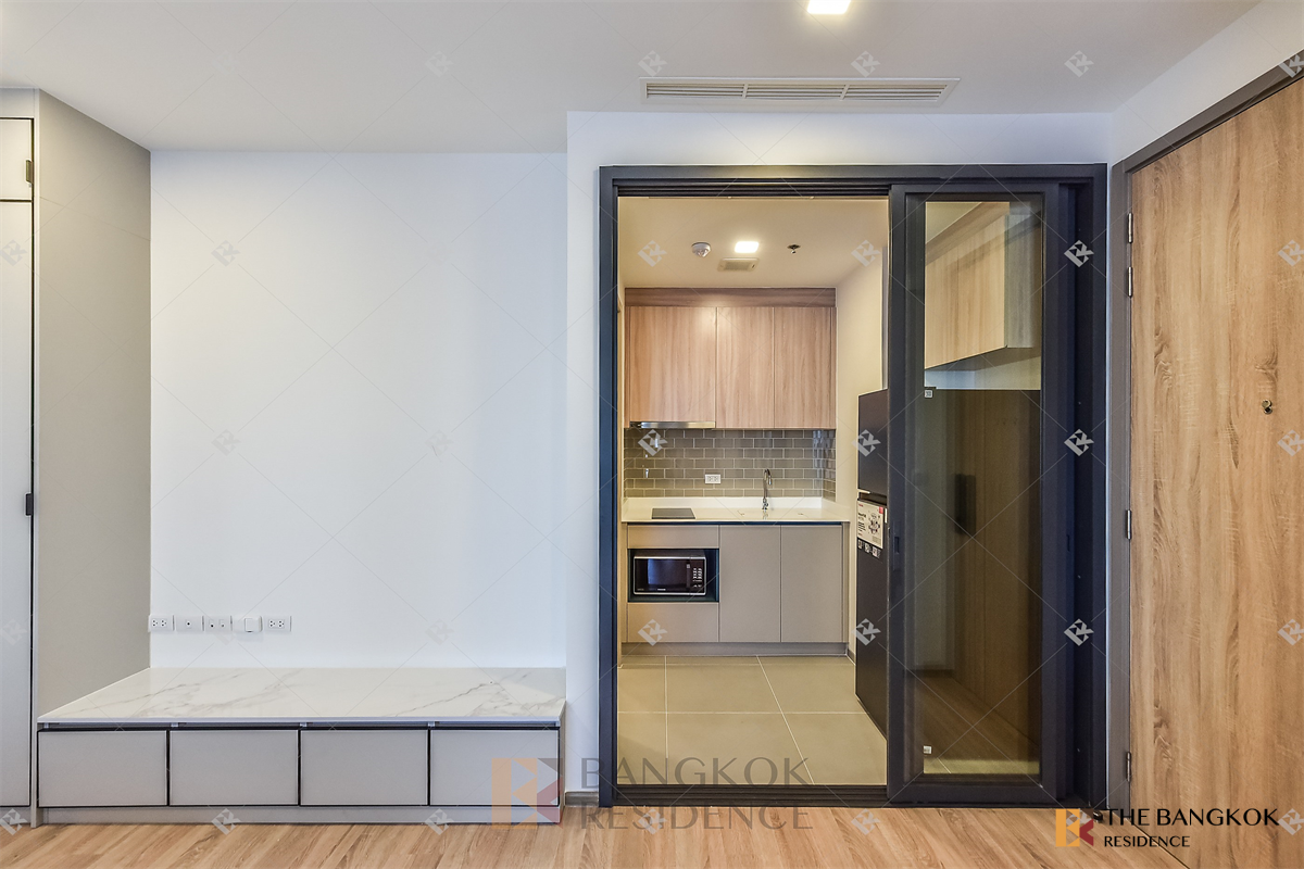 picture XT Phayathai near Airport Rail Link Phaya Thai Station Room available, ready to move in - 10/10