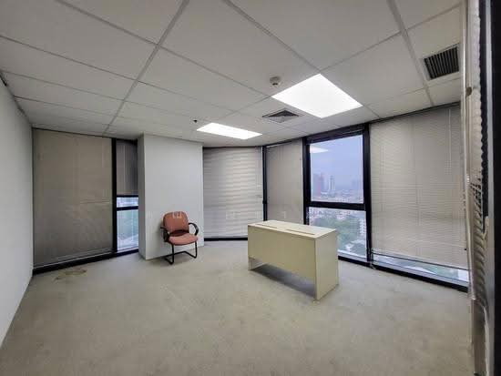 รูป ขาย สำนักงาน ตึก S.S.P Tower 1 เอกมัย ใกล้ทองหล่อ ขนาด 840 ตรม.  32,000,000 บาท - รูปที่ 13/20