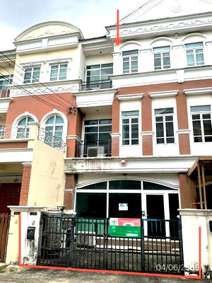 Townhouses for sale Silpakorn University City Campus : TOWN HOUSE 24.8 Sq.w. Lak Si Bangkok for 4M