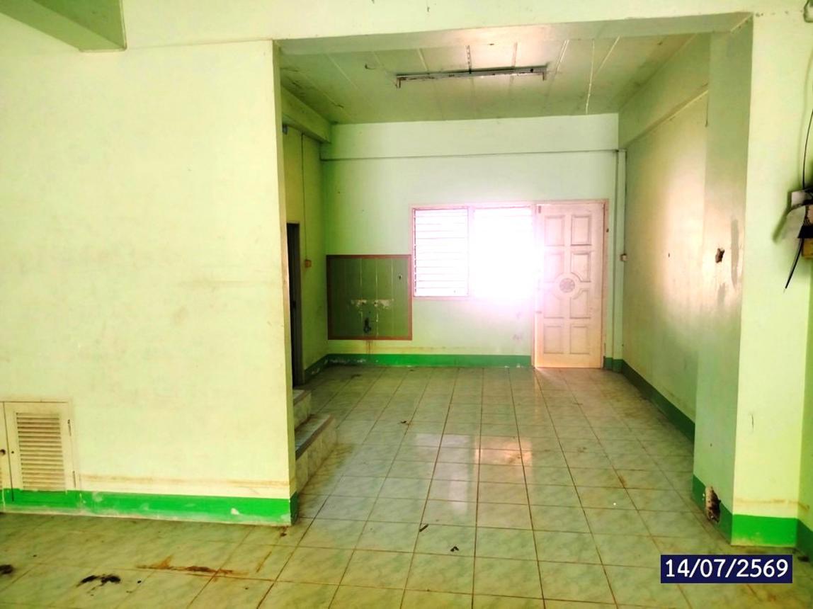 รูป อาคารพาณิชย์ 38.6 ตร.วา เมืองสกลนคร สกลนคร 4.7M - รูปที่ 18/33