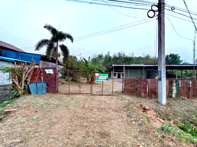 ขายบ้านเดี่ยว : บ้านเดี่ยว 1429 ตร.วา น้ำปาด อุตรดิตถ์ 1.9M