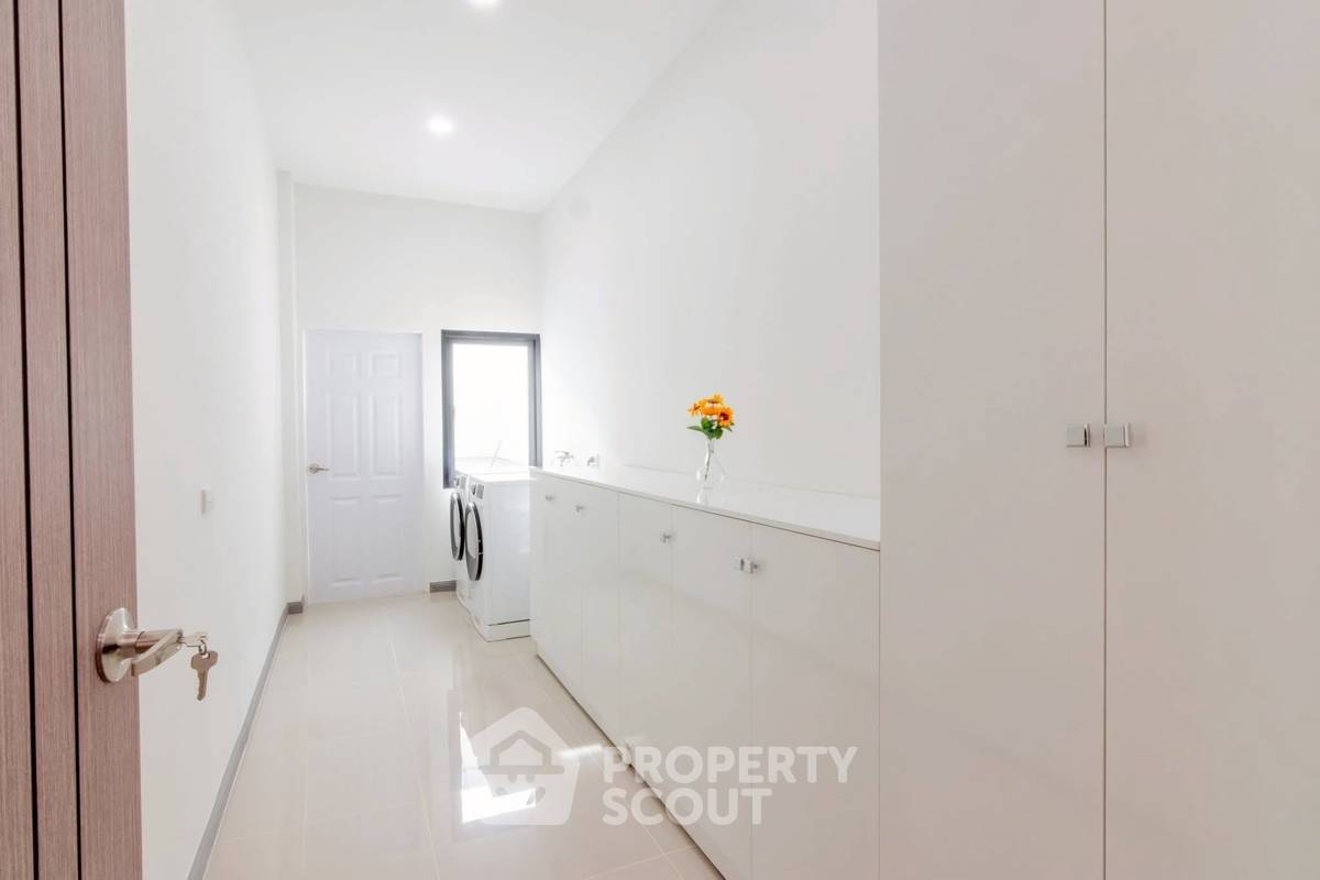 รูป บ้าน 3-ห้องนอน ที่ อารียาวิลล่า ใกล้ เมืองพัทยา (ID 3327151) - รูปที่ 18/28