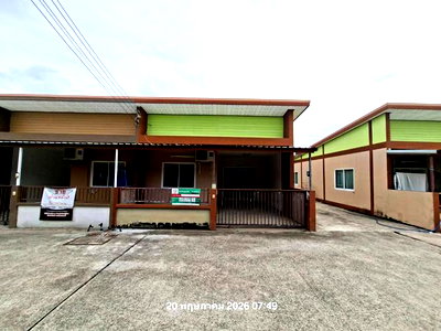 Townhouses for sale Eastern Seaboard Industrial Estate : TOWN HOUSE 20.2 Sq.w. Pluak Daeng Rayong for 1.4M
