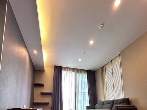 ให้เช่า Luxury Condo The Quattro by Sansiri ทองหล่อ ซอย 4, 91 ตร.ม. ชั้น 5 ตึกเอ*Fully Furnished