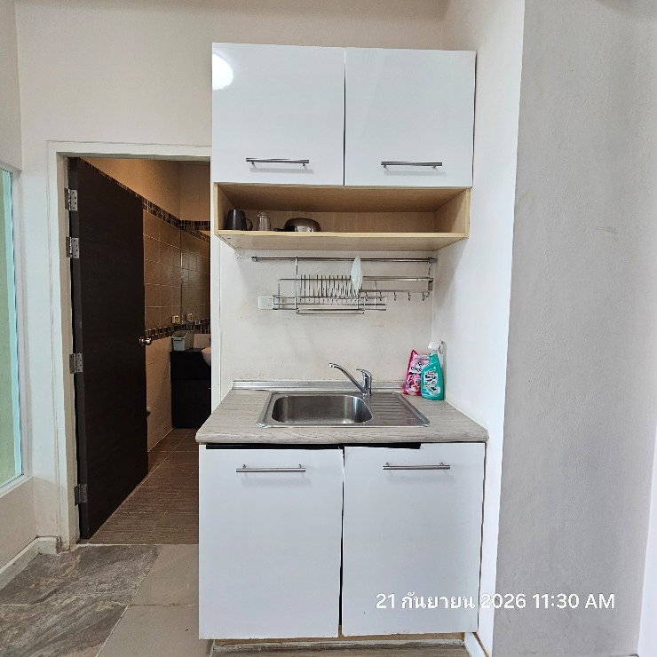 รูป ขายด่วน ต่ำกว่าประเมิน
Myhip Condo2
อาคาร 4 ชั้น 5 (ห้องมุม+วิวสระ) - รูปที่ 12/18