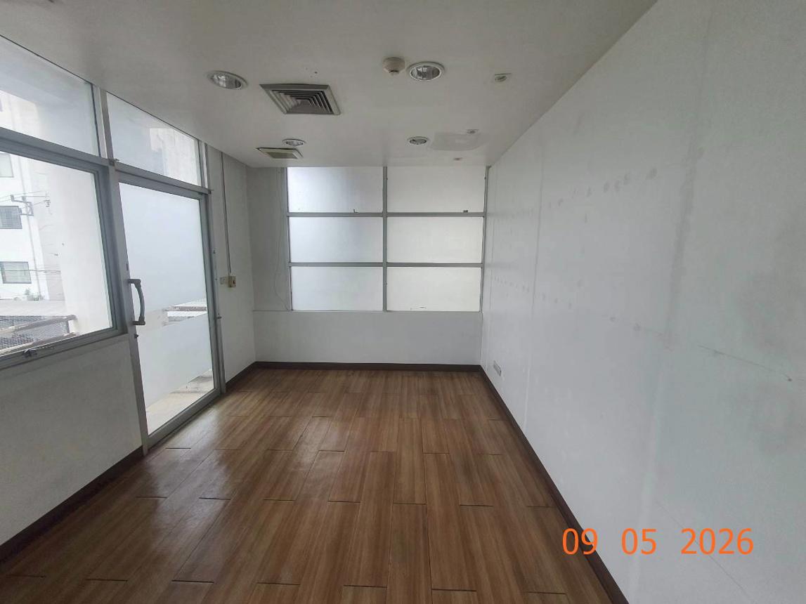 picture OFFICE 841 Sq.w. Muang Chiang Mai Chiang Mai for 121.5M - 66/99