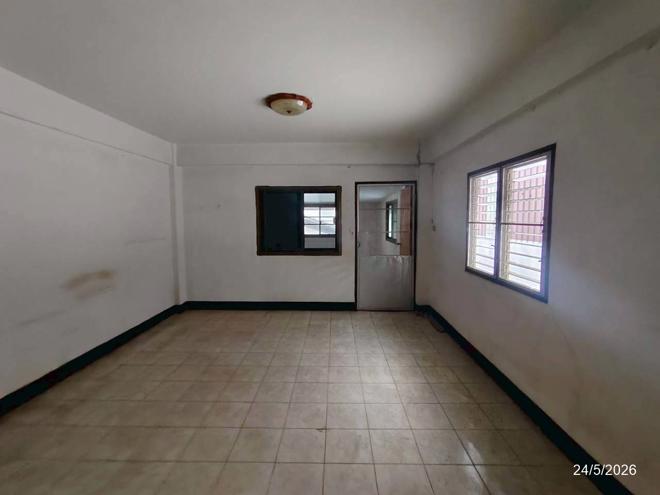 picture SHOP HOUSE 28.1 Sq.w. Muang Udon Thani Udon Thani for 2.1M - 9/43