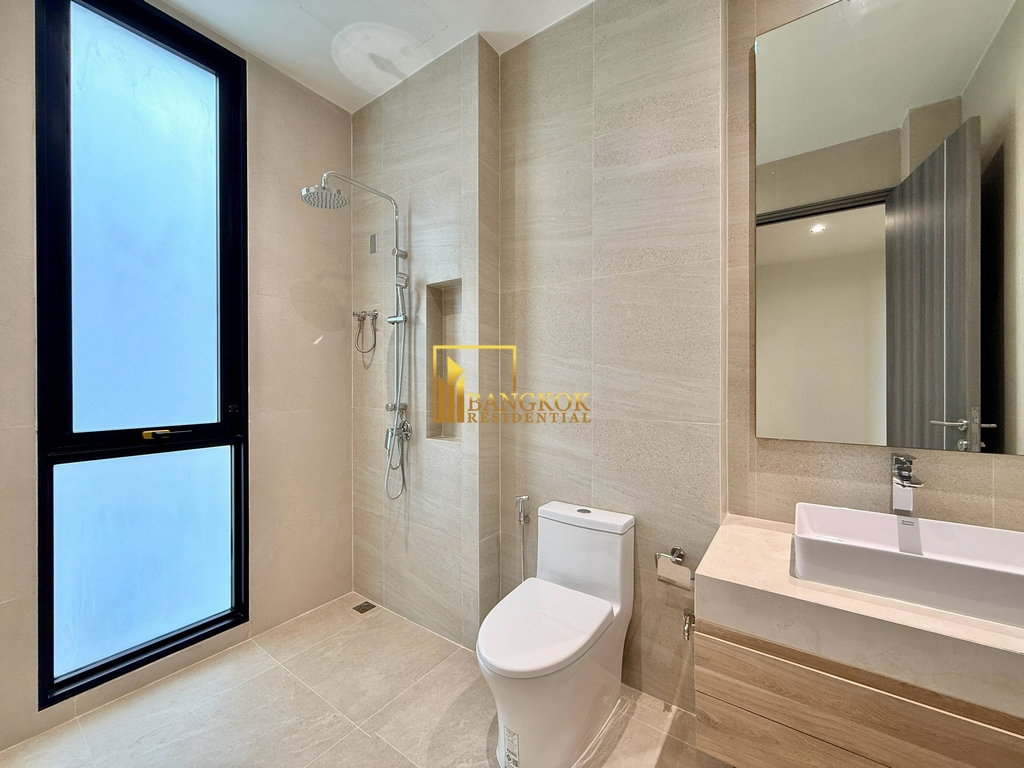 picture 32 Residence | Luxurious 5 Bedroom Pool Villa in Pattanakarn - BR28367SH - 10/43