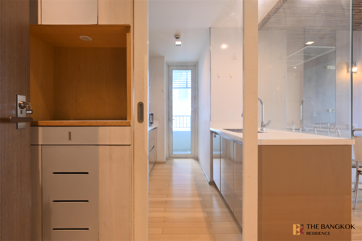 picture Siri At Sukhumvit near BTS Thong Lo Beautiful Room, Ready-to-move-in - 9/10