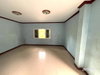 listing thumbnail image 32