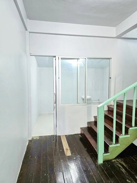 รูป BTS สะพานควาย 915 ม. ทำโรงแรมได้ ร้านอาหารได้ BTSอารีย์ 1.8กม. จดทะเบียนได้ 3 ชั้น 3นอน ทำเลอินทามระ 7-14 รัชดา สุทธิสาร พญาไท - รูปที่ 5/8