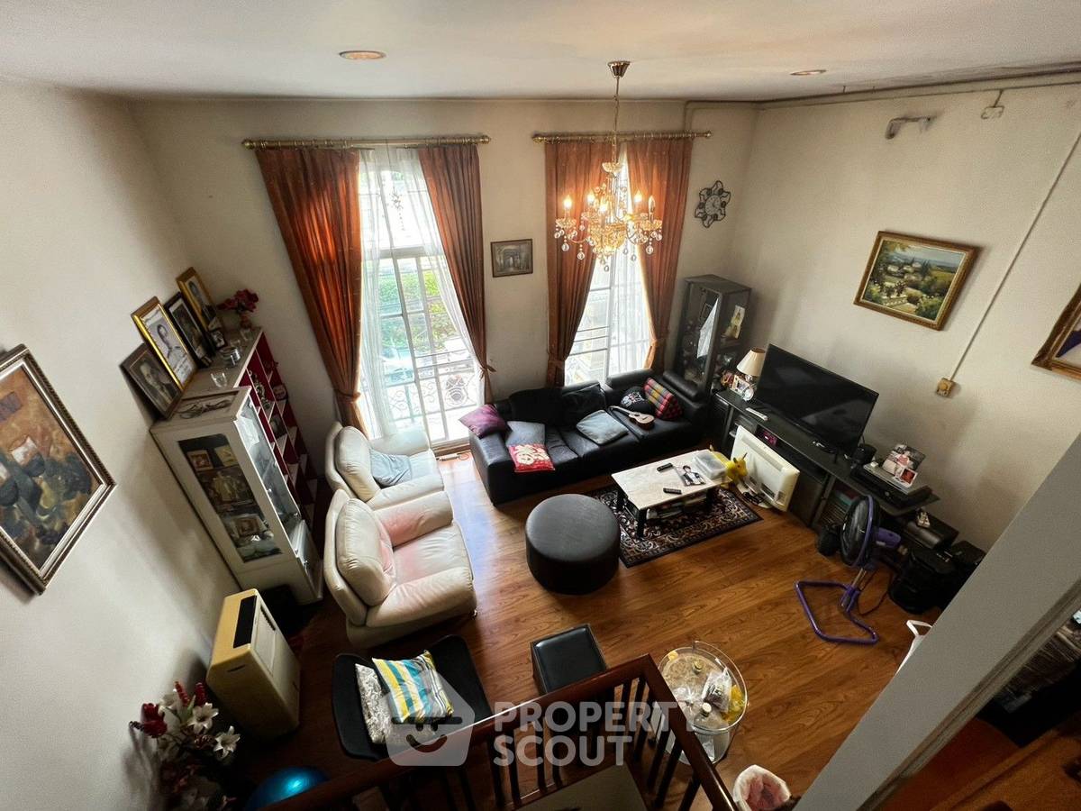 picture 5-BR Townhouse in Lat Yao (ID 3326877) - 23/36