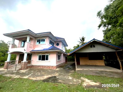 บ้านเดี่ยว สุรินทร์ : บ้านเดี่ยว 956 ตร.วา สนม สุรินทร์ 2.5M
