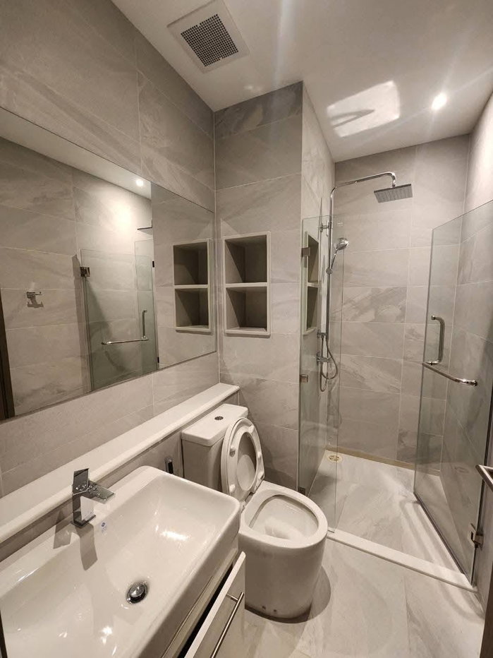 picture Rhythm Ekkamai Estate for Rent 1 Bed 1 Bath Line : @propertyproxy - 7/7