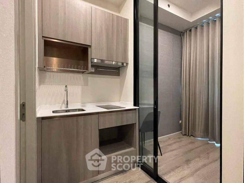 picture Great Value 1-BR Knightsbridge Prime Ratchayothin, BTS Ratchayothin (ID 2811300) - 8/10