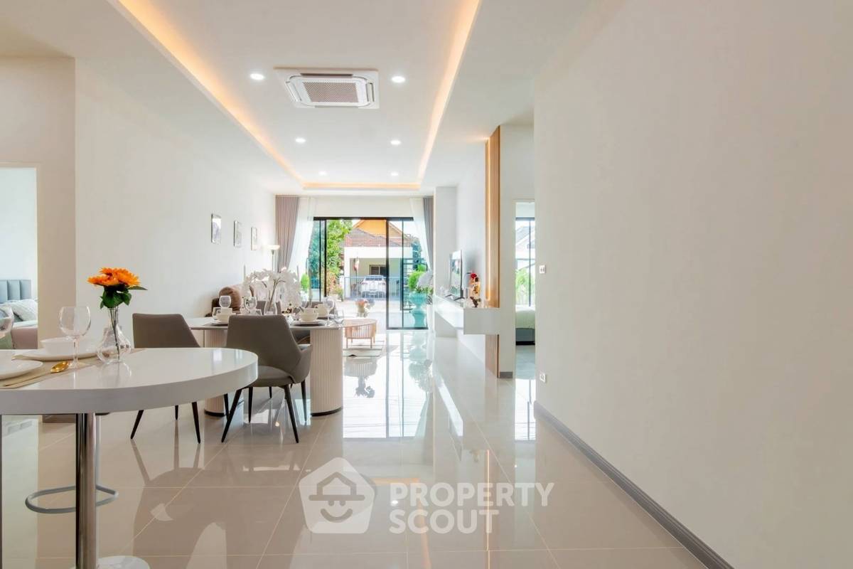 รูป บ้าน 3-ห้องนอน ที่ อารียาวิลล่า ใกล้ เมืองพัทยา (ID 3327151) - รูปที่ 15/28
