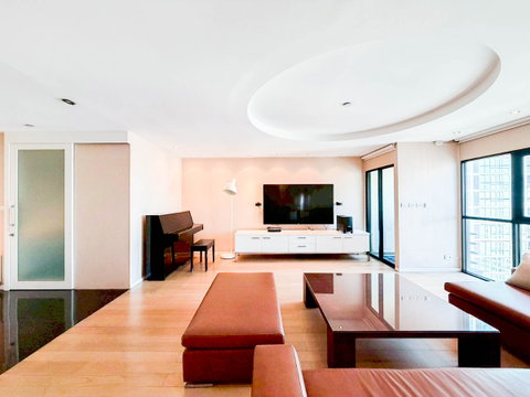 ขายคอนโด 3 นอน Sathorn Gardens Condo ใกล้ MRT สวนลุมพินี 230 ตรม ชั้น 37