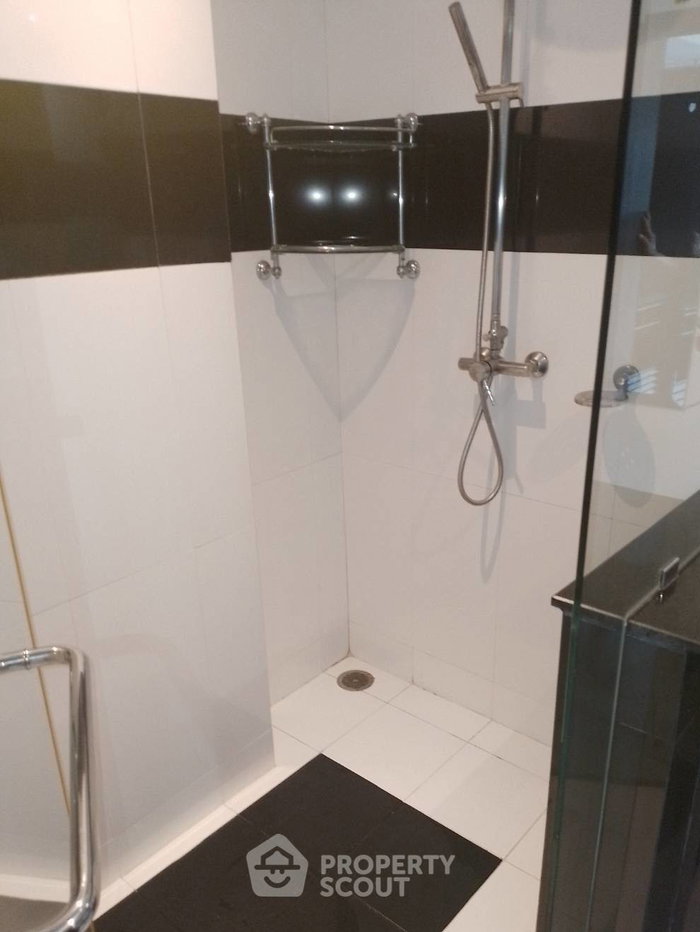 รูป คอนโดหนึ่งห้องนอน Avenue Residence Condominiums พัทยาใต้ (ID 3328928) - รูปที่ 7/8