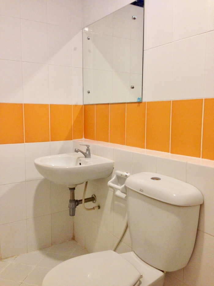 รูป ขายด่วน ทาวน์โฮม ใกล้นิคมอัญญธานี ( Gemopolis ) - รูปที่ 8/16