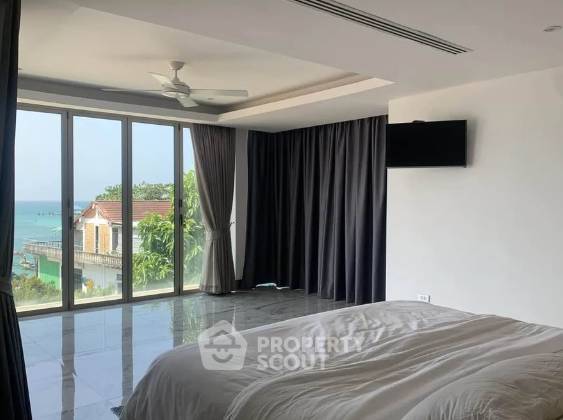 picture 4-BR 450 Sqm At Rawai Beach View Residence, Rawai (ID 3280086) - 3/6
