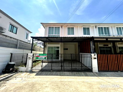 Townhouses for sale Samut Prakarn : TOWN HOUSE 24.6 Sq.w. Muang Samut Prakarn Samut Prakarn for 2.5M
