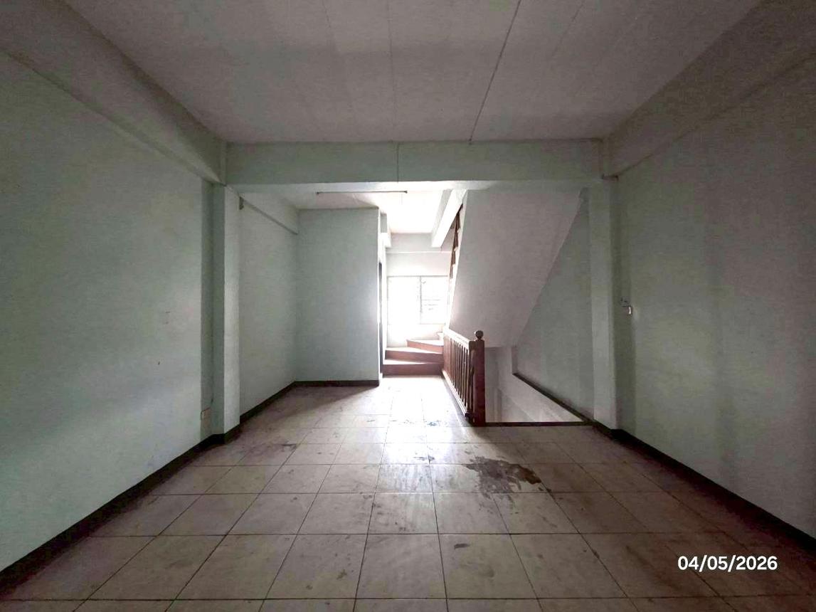 picture SHOP HOUSE 20 Sq.w. Muang Pathum Thani Pathumthani for 4.8M - 25/45