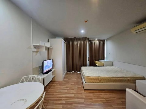 For Rent🚝 We condo Ekkamai-Ramintra Better Area & Good price (Near MRT Pink Line) 📱Line: @promptcondo