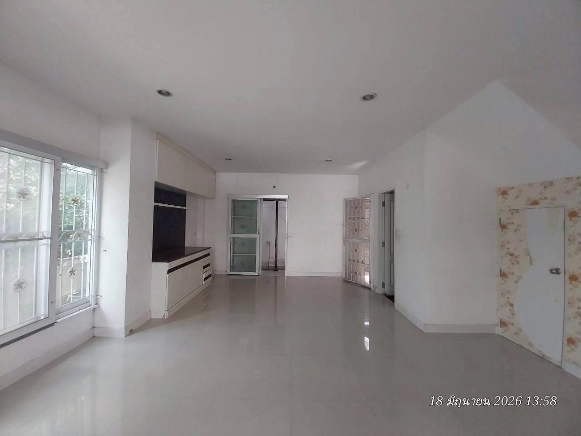 picture TOWN HOUSE 27.1 Sq.w. Saphan Sung Bangkok for 2.8M - 16/31