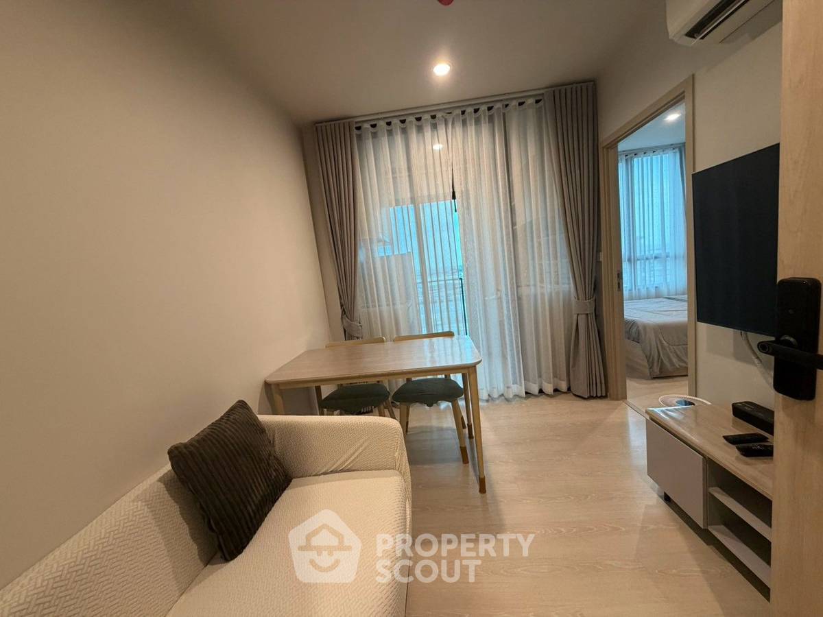 picture 1-BR Condo at NUE Mega Plus Bangna in Bang Kaeo (ID 3328355) - 4/24