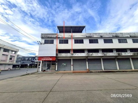 อาคารพาณิชย์ 18 ตร.วา เมืองเชียงราย เชียงราย 2M