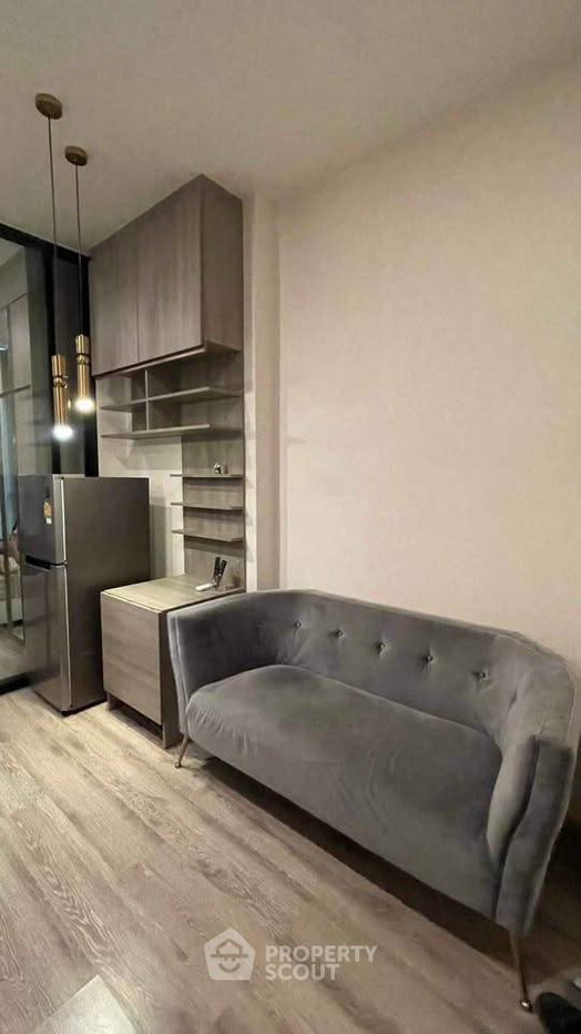 picture Great Value 1-BR Knightsbridge Prime Ratchayothin, BTS Ratchayothin (ID 2811300) - 4/10
