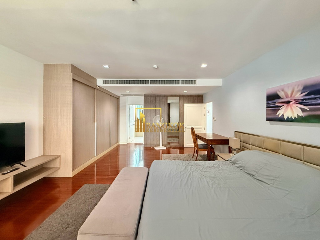 รูป Suwansawat Condo | Large 4 Bedroom Property in Sathorn Area - BR62093CD - รูปที่ 18/44
