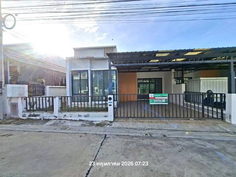 TOWN HOUSE 40.6 Sq.w. Pluak Daeng Rayong for 1.4M