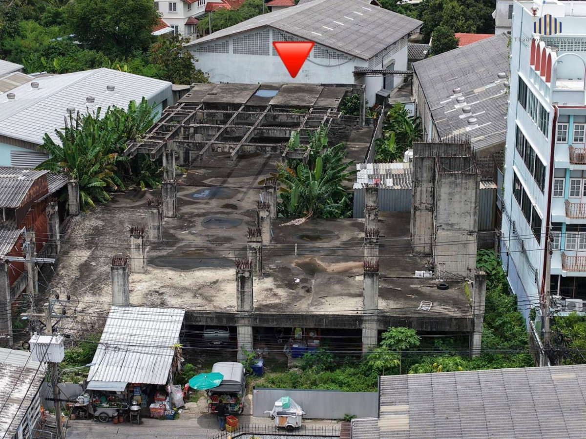 picture Prime investment land for a dormitory or apartment building!! - 9/10