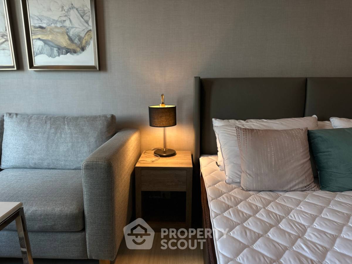 picture 1-BR Condo at Life One Wireless near BTS Phloen Chit (ID 3177800) - 9/14