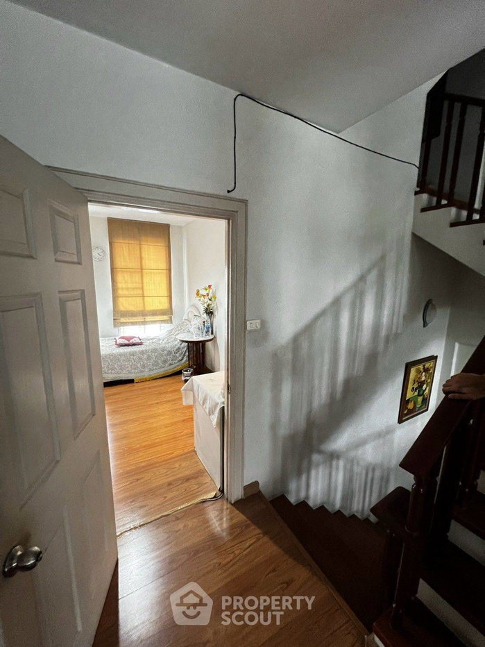 picture 5-BR Townhouse in Lat Yao (ID 3326877) - 17/36