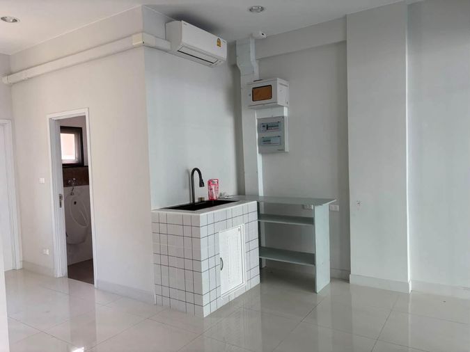 ให้เช่าโฮมออฟฟิศ 1 ห้องนอน 200 ตร.ม. 50 ตร.ว. เขตสวนหลวง