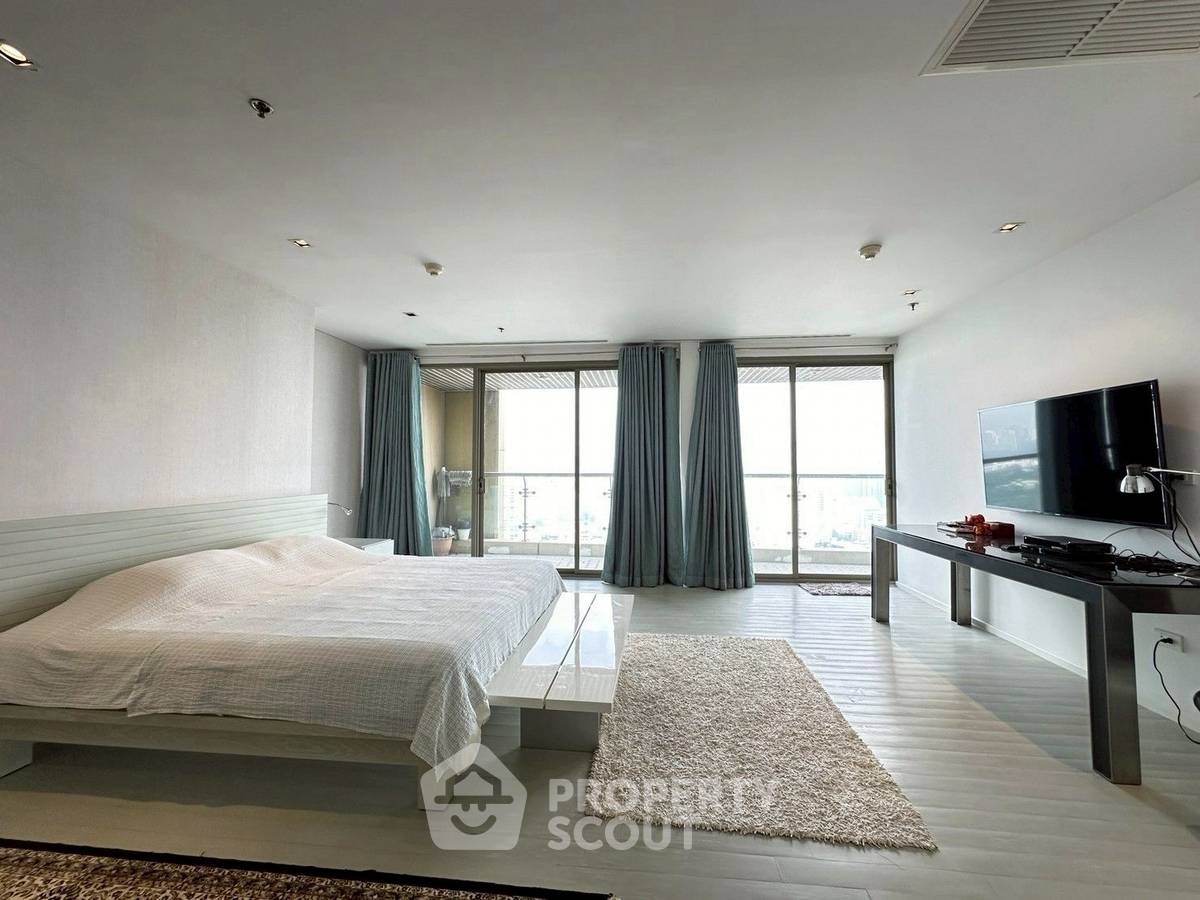 รูป ห้อง 3 ห้องนอน ชั้น 28 ขนาด 236 ตร.ม. The Lakes Bangkok ใกล้ BTS Asoke (ID 2713889) - รูปที่ 8/16
