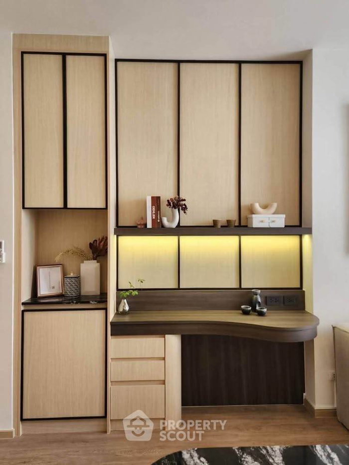 picture High-Floor 1-BR At Noble State 39 Near BTS Phrom Phong (ID 3332139) - 4/9