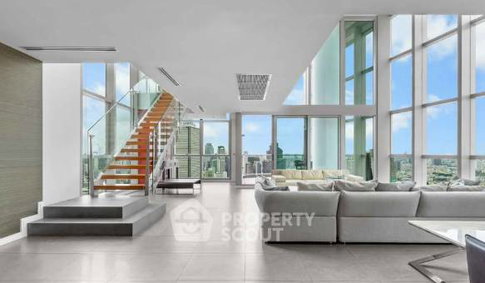 4-BR Condo at The River Condominium near BTS Saphan Taksin (ID 3092846)